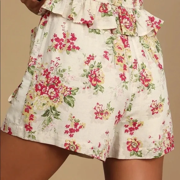 Blooming Views Beige Floral Print Drawstring Shorts - Picture 4 of 4